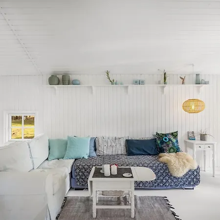 Anita - 400m From The Sea By Interhome